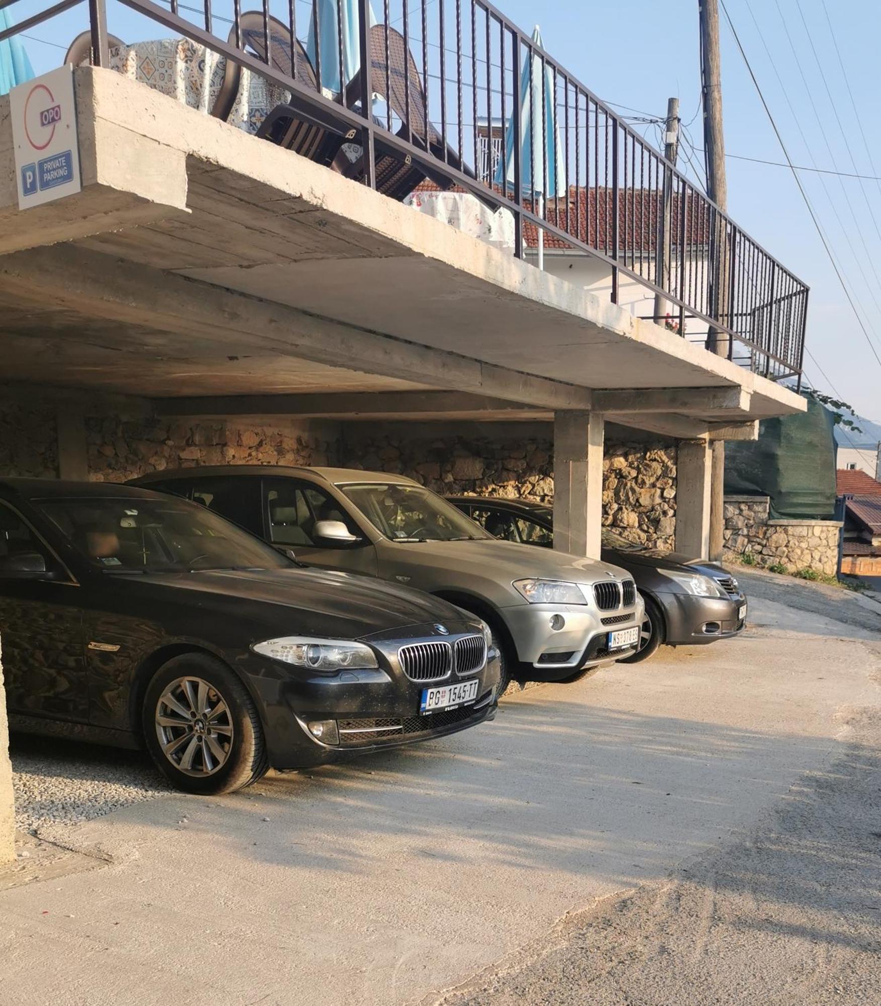 Gopo Guesthouse Elshani Exterior foto